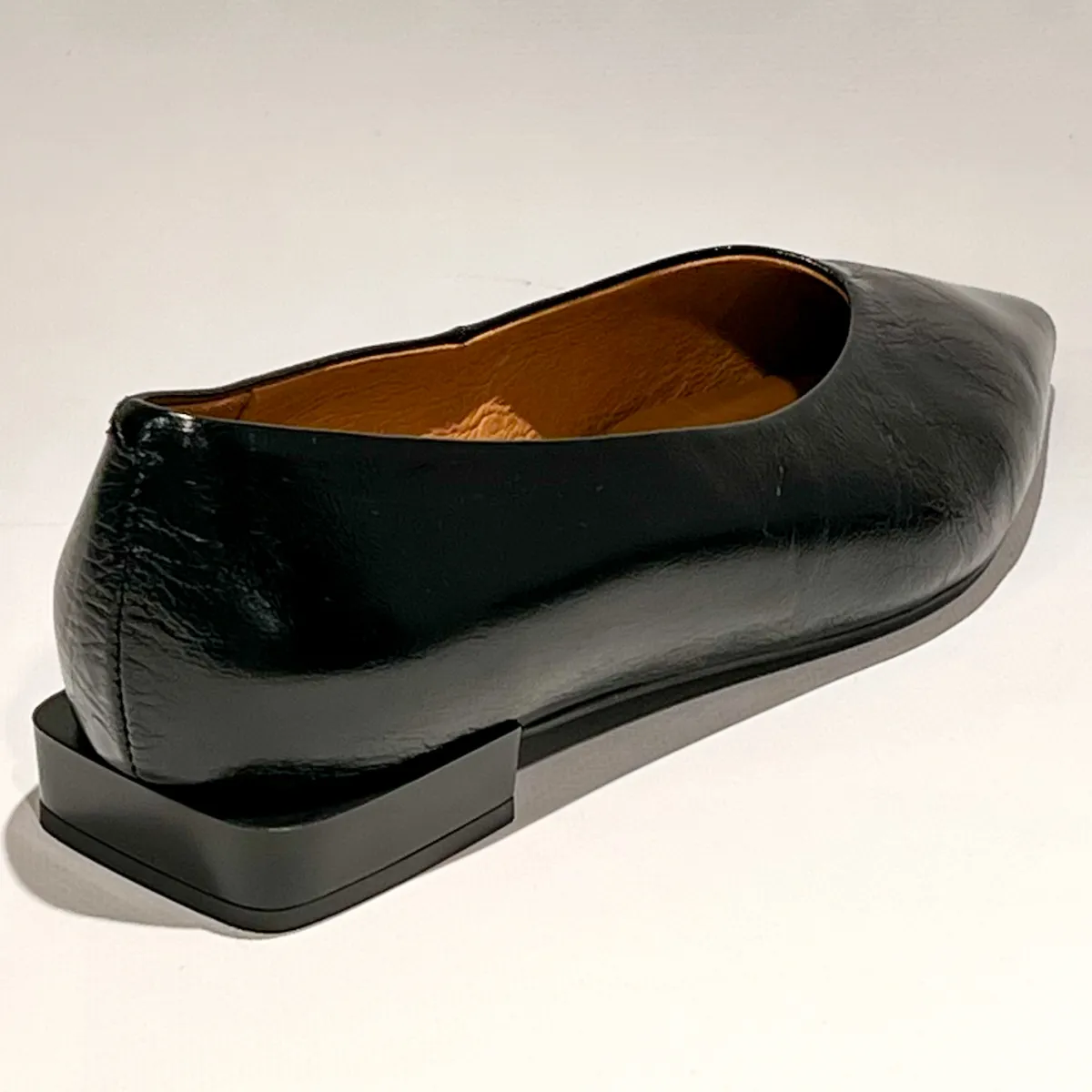 26504 Venice negro 2 Angel Alarcon 26504 Venice negro