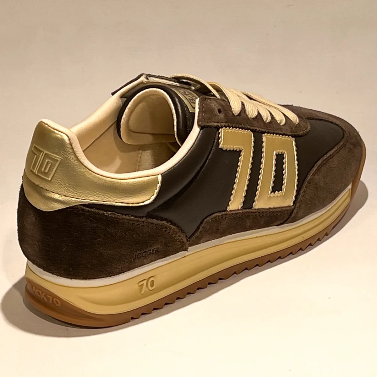 Jogger N02 2 Back 70 Jogger N02