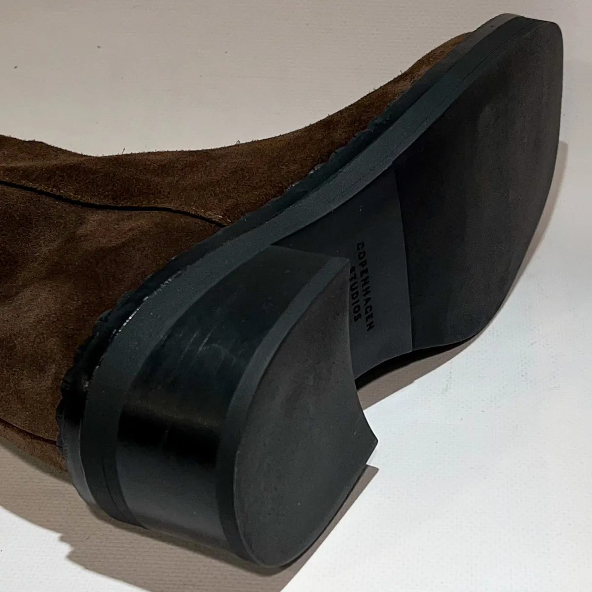 CPH624 suede chocolate 4 Copenhagen Studios Copenhagen Studios CPH624 suede chocolate