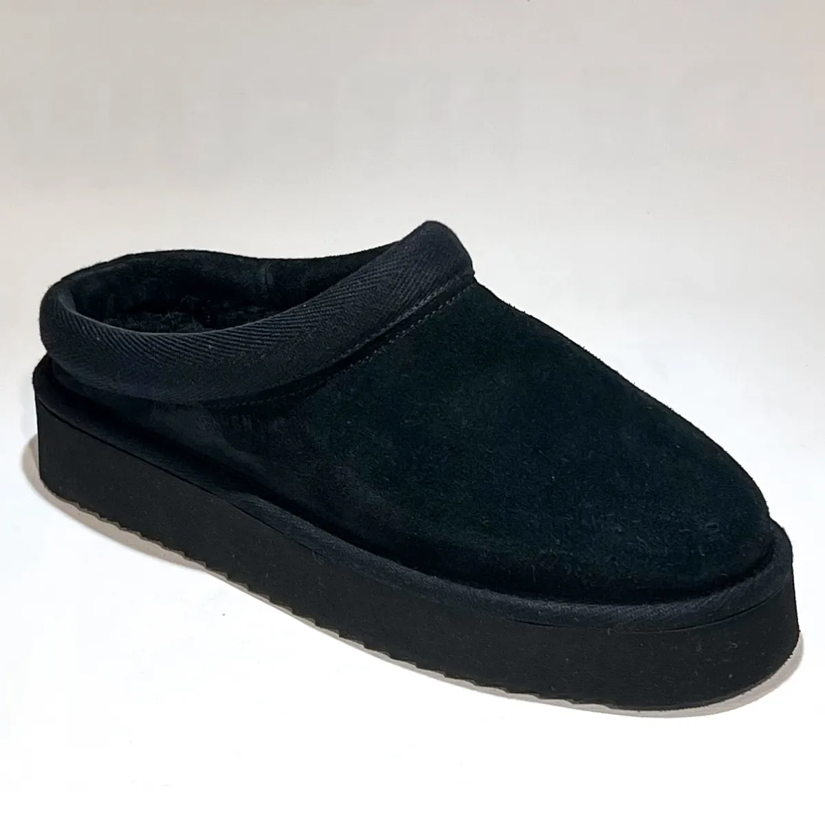 CPH249 SUEDE ZWART 1 Copenhagen Studios Copenhagen Studios CPH249 SUEDE ZWART
