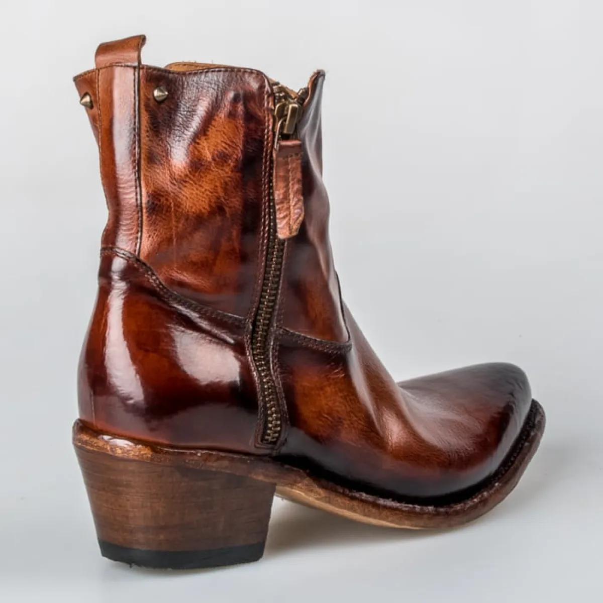 40027 3 Cordwainer 40027