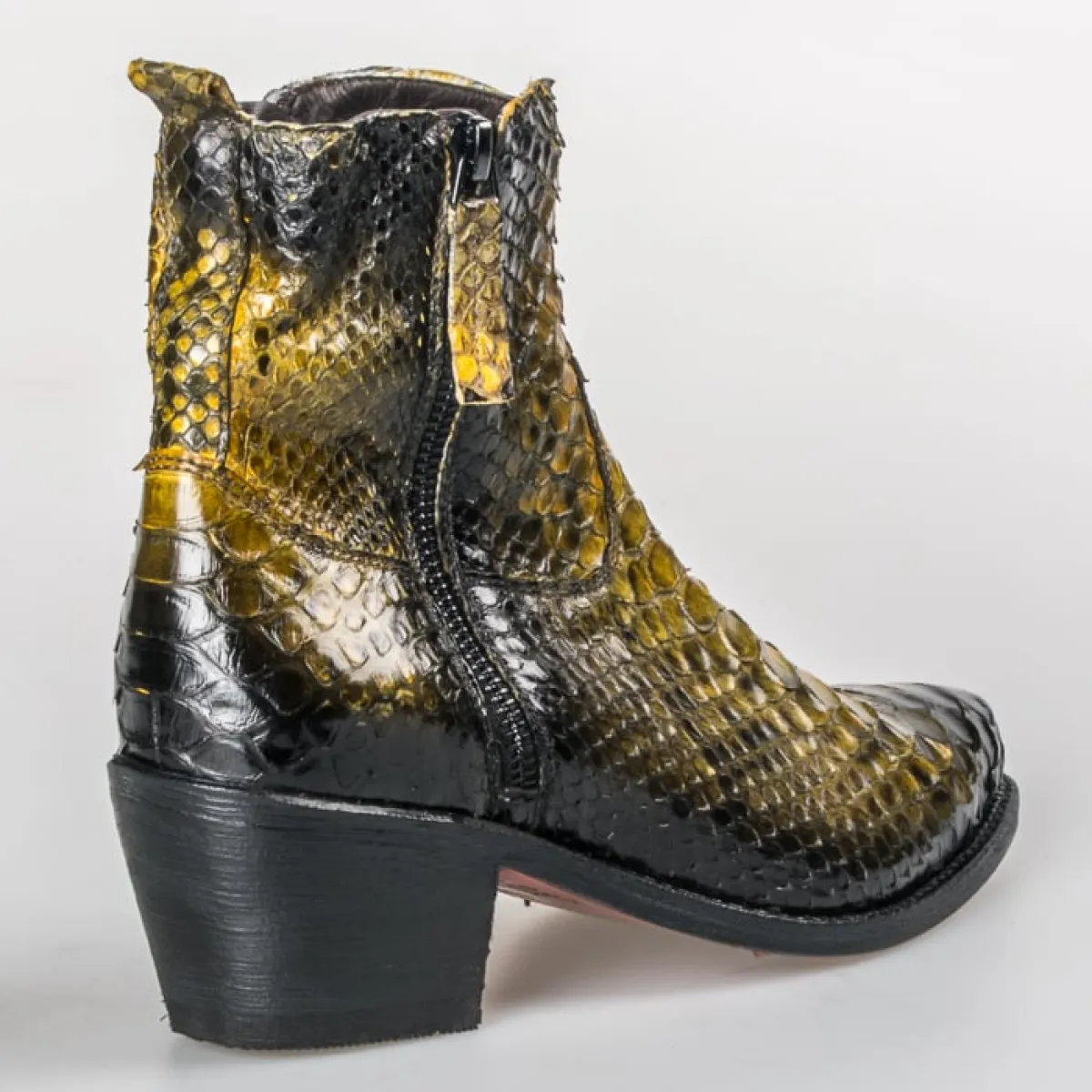 40027 2 Cordwainer Cordwainer 40027