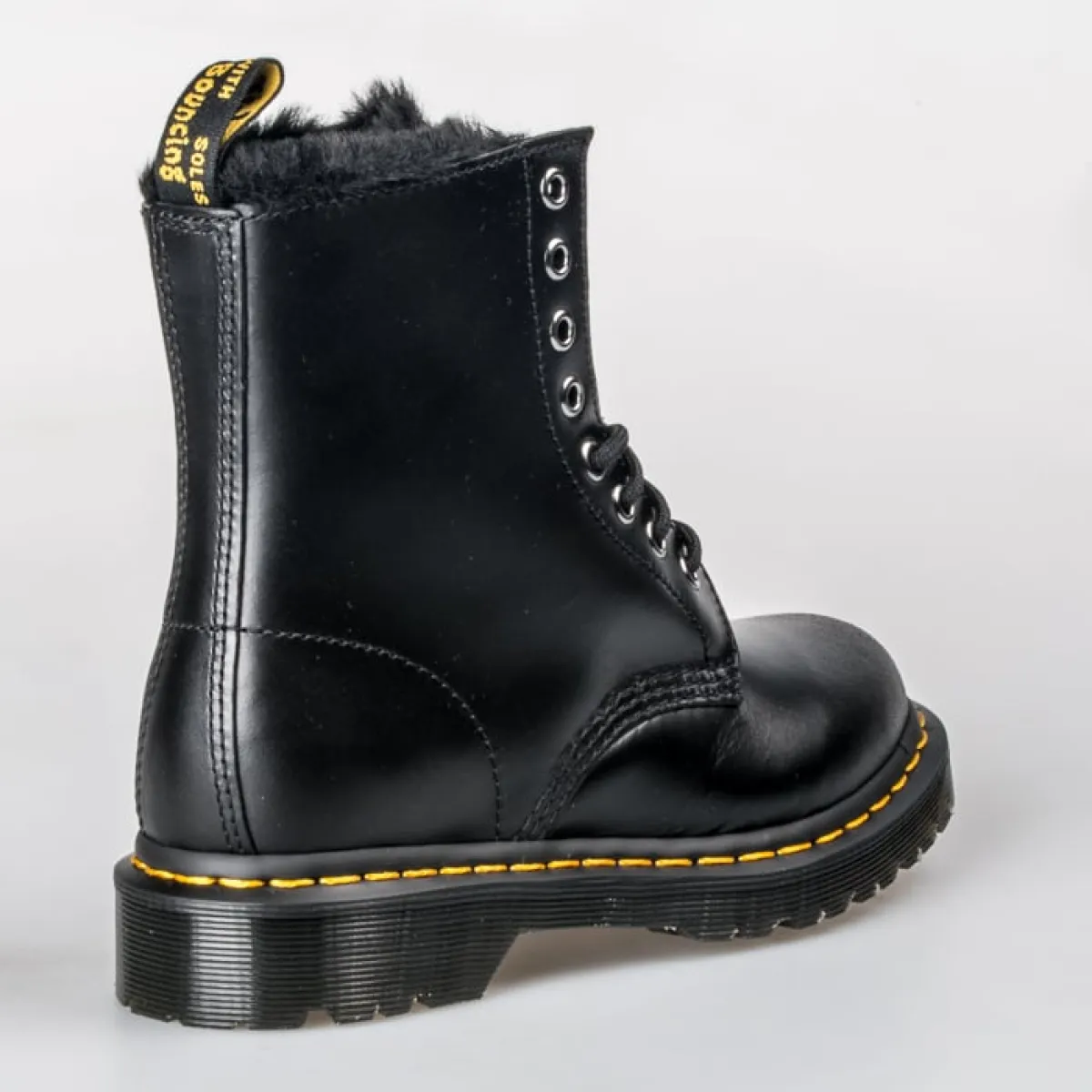26238021 SERENA 3 Dr. Martens Dr. Martens 26238021 SERENA