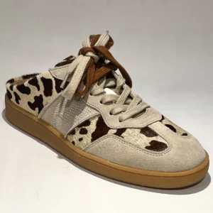 DWRS Label NOME Sand / off white