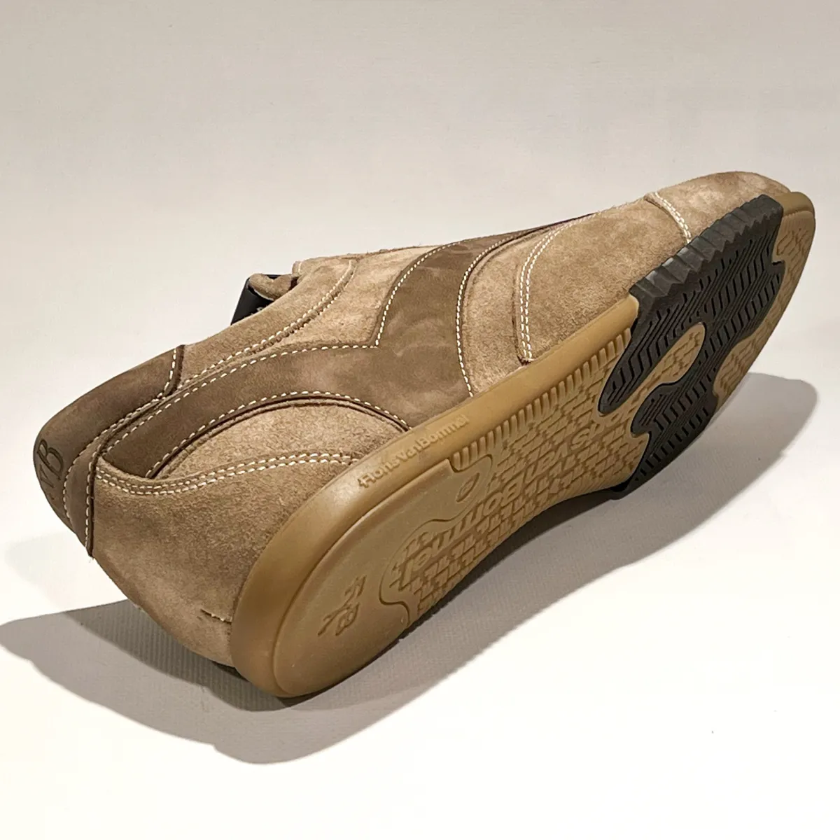 SFM-10251-22-01 De Vlakker 01.03 LightBrown 3 Floris van Bommel SFM-10251-22-01 De Vlakker 01.03 LightBrown