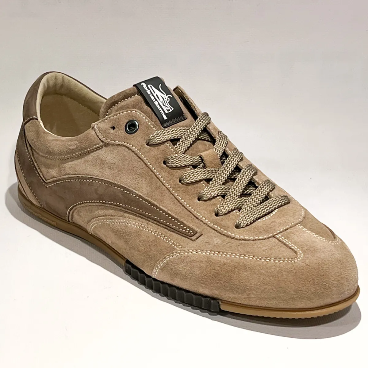 SFM-10251-22-01 De Vlakker 01.03 LightBrown 1 Floris van Bommel SFM-10251-22-01 De Vlakker 01.03 LightBrown