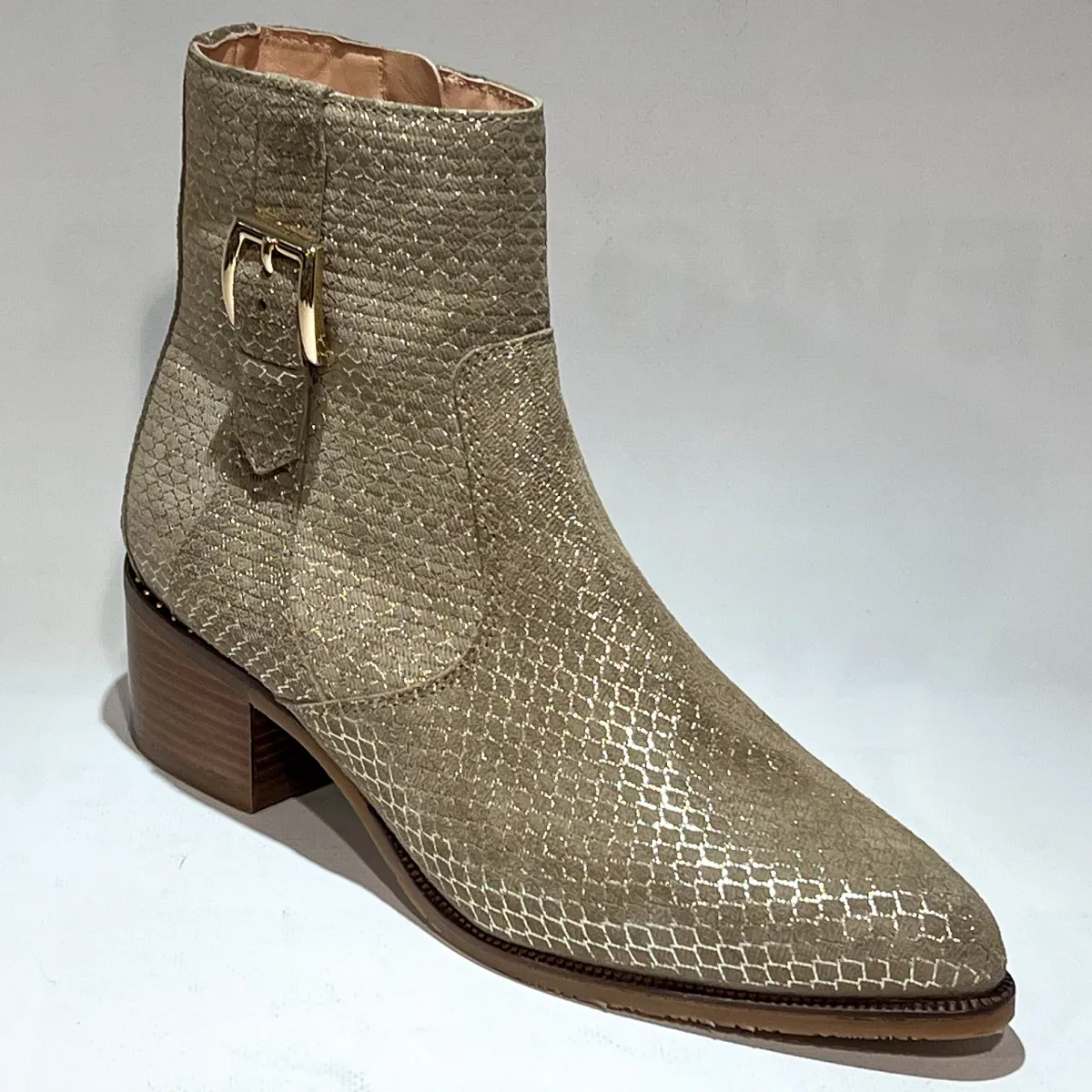 SFW-50065-34-03 Evi 05.07 1 Floris van Bommel Floris van Bommel SFW-50065-34-03 Evi 05.07