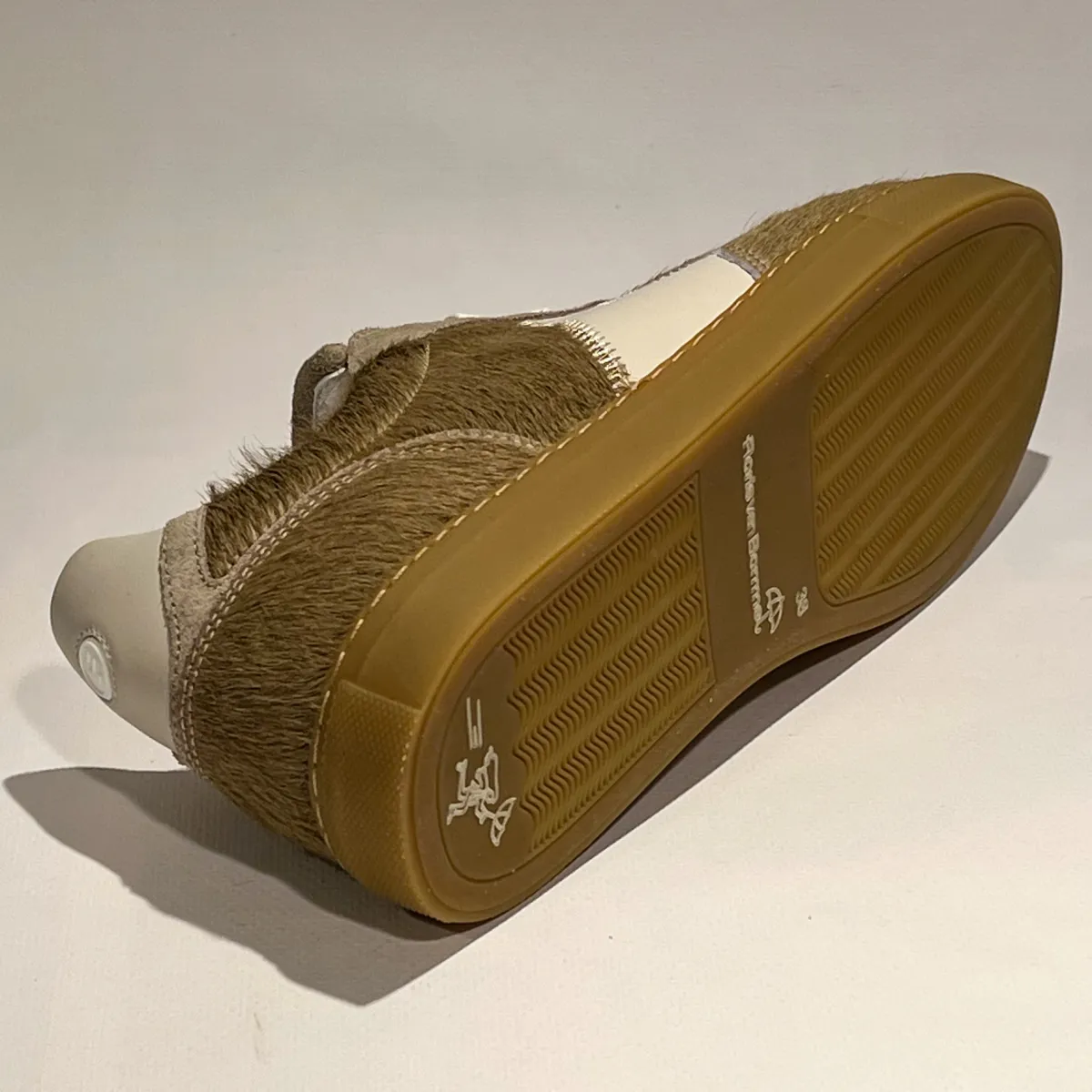 SFW-10166-22-01 Minni 07.00 4 Floris van Bommel Floris van Bommel SFW-10166-22-01 Minni 07.00