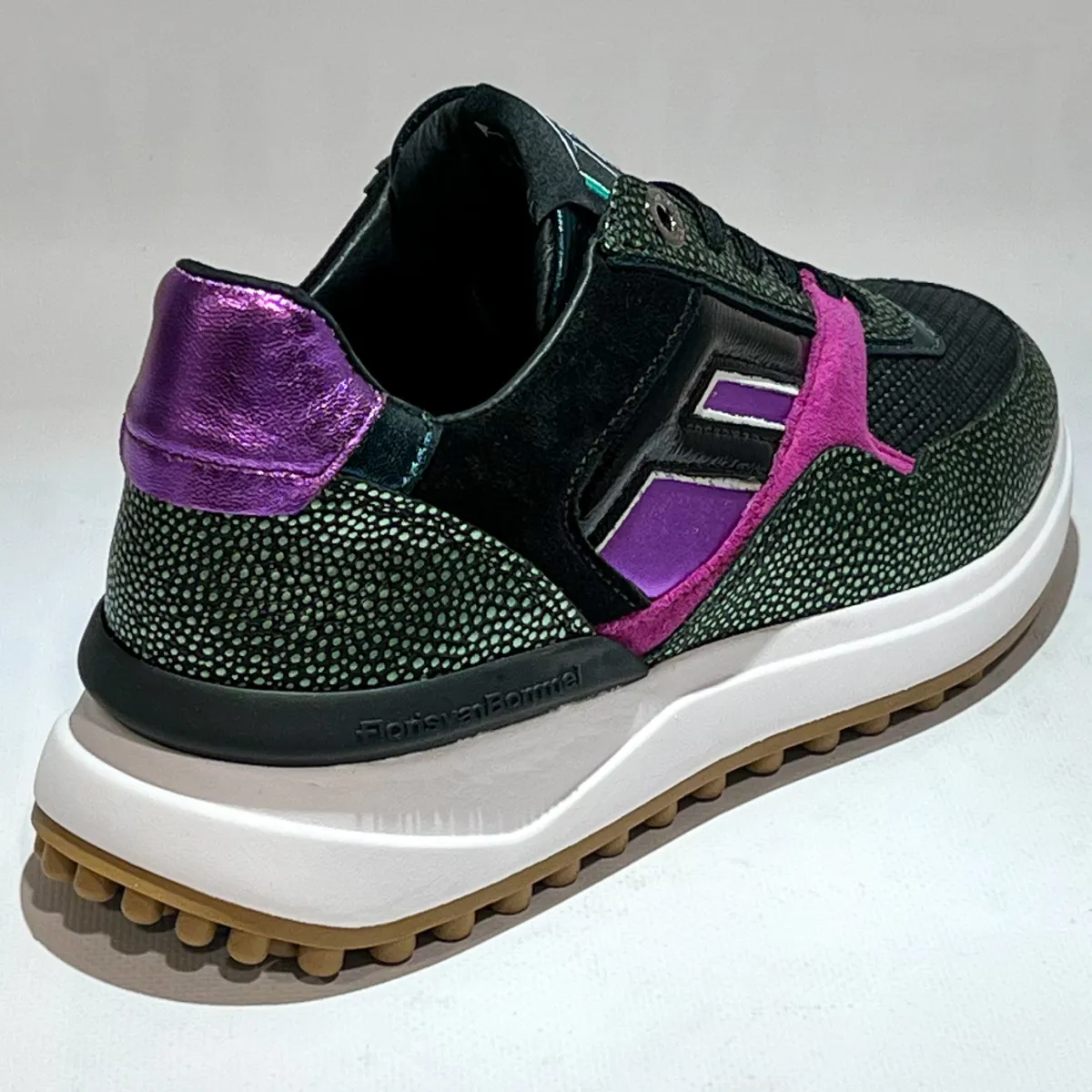SFW-10128-50-02 Noppi 36.11 Green 2 Floris van Bommel Floris van Bommel SFW-10128-50-02 Noppi 36.11 Green