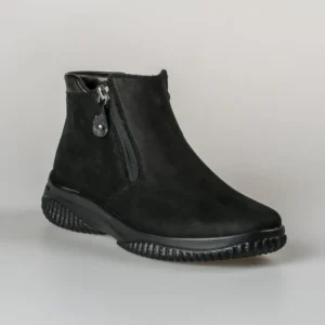 Hartjes 172.1803/21 ETHNO BOOT