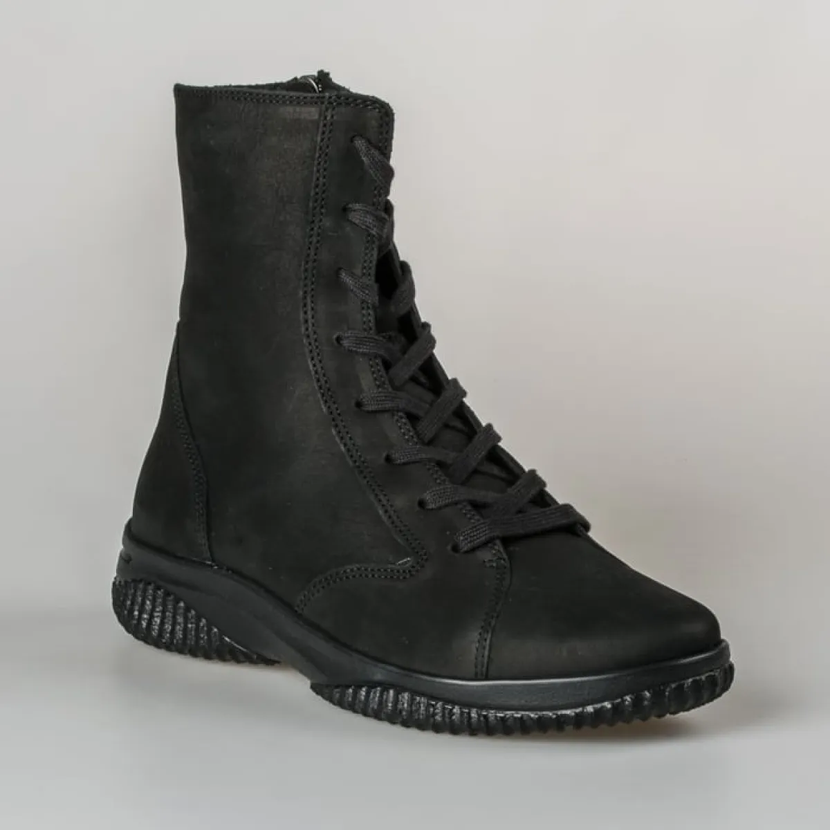 172.1804/20 ETHNO BOOT 1 Hartjes 172.1804/20 ETHNO BOOT