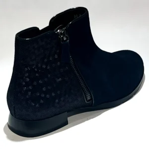 HASSIA 302113 -3299