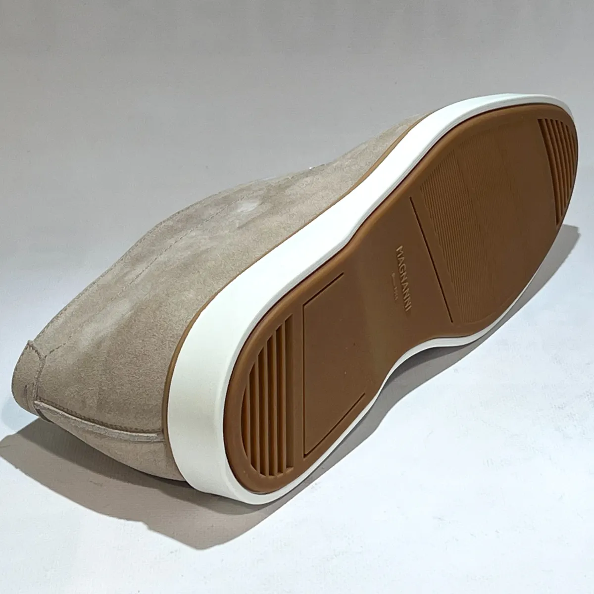 25121 Crosta Ivory 3 MAGNANNI 25121 Crosta Ivory