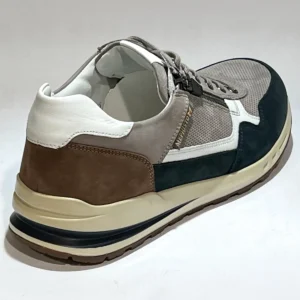 Mephisto Bradley